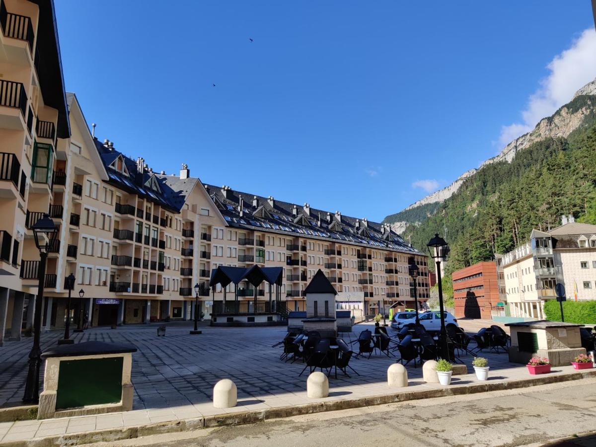 Vut Leo Pixel Estación Apartamento Canfranc